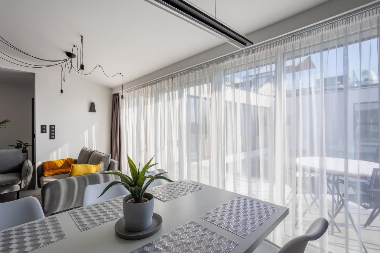 Noir Hotel - Penthouse Apartman Szegedin Exterior foto